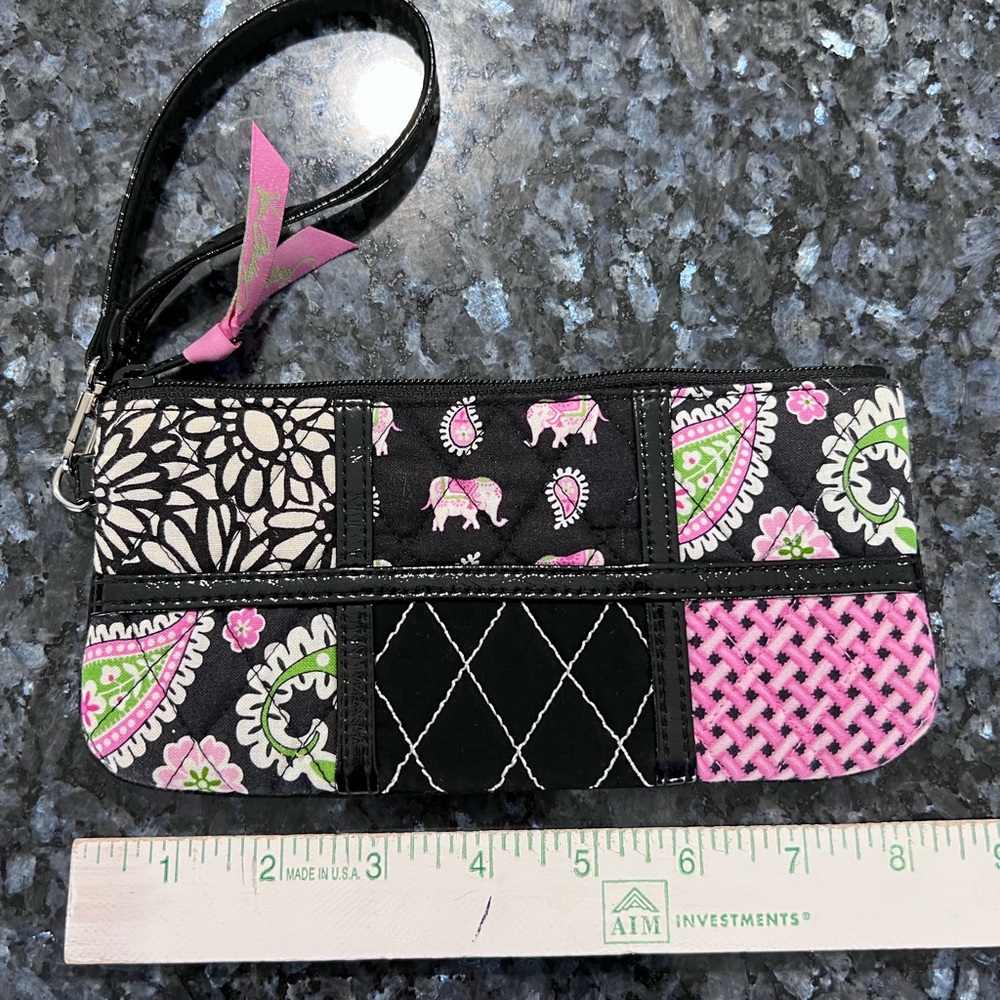 New Vera Bradley Ella Black and Pink elephants Patterned Wristlet
